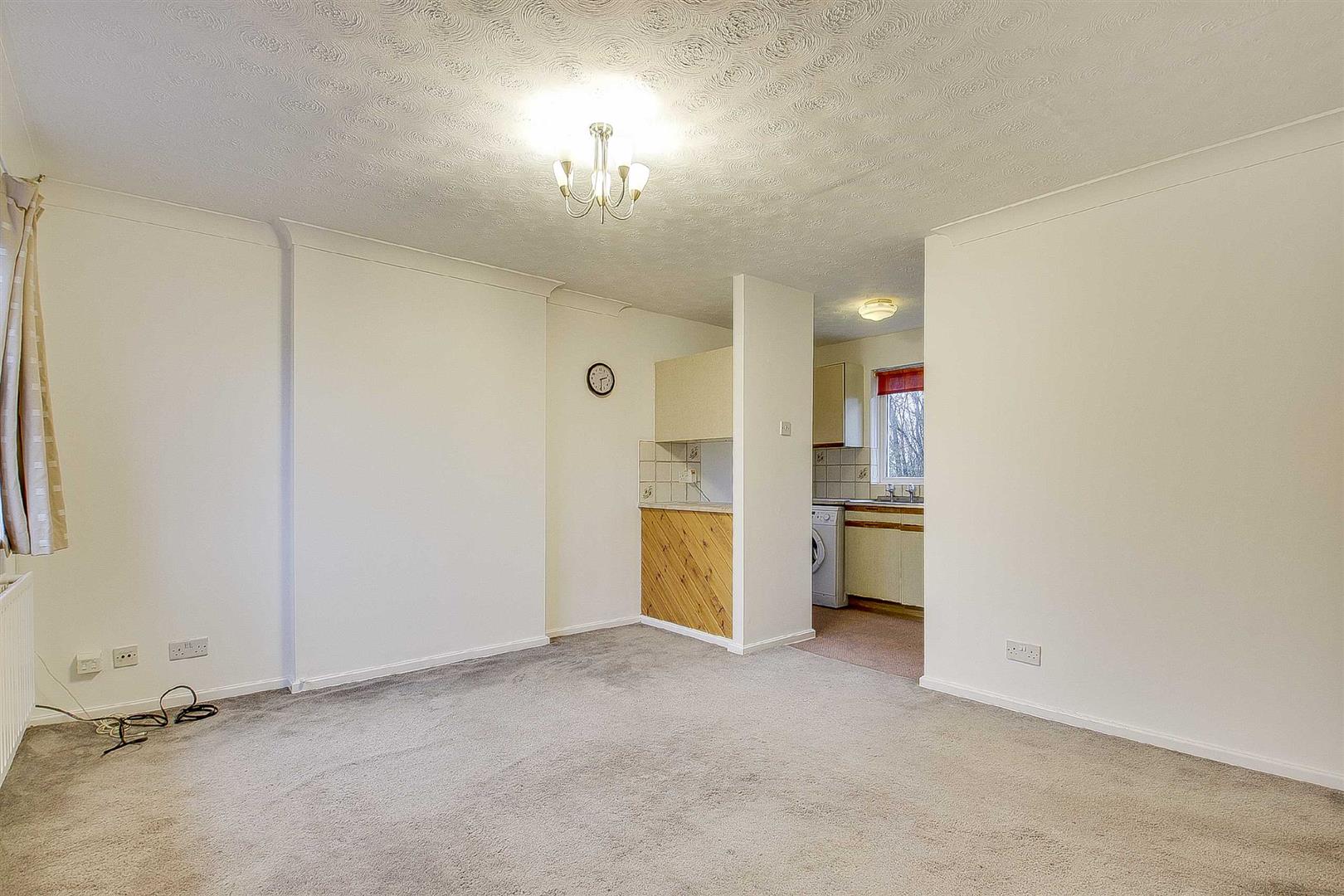 2 bed property in Culbertson Lane, Milton Keynes